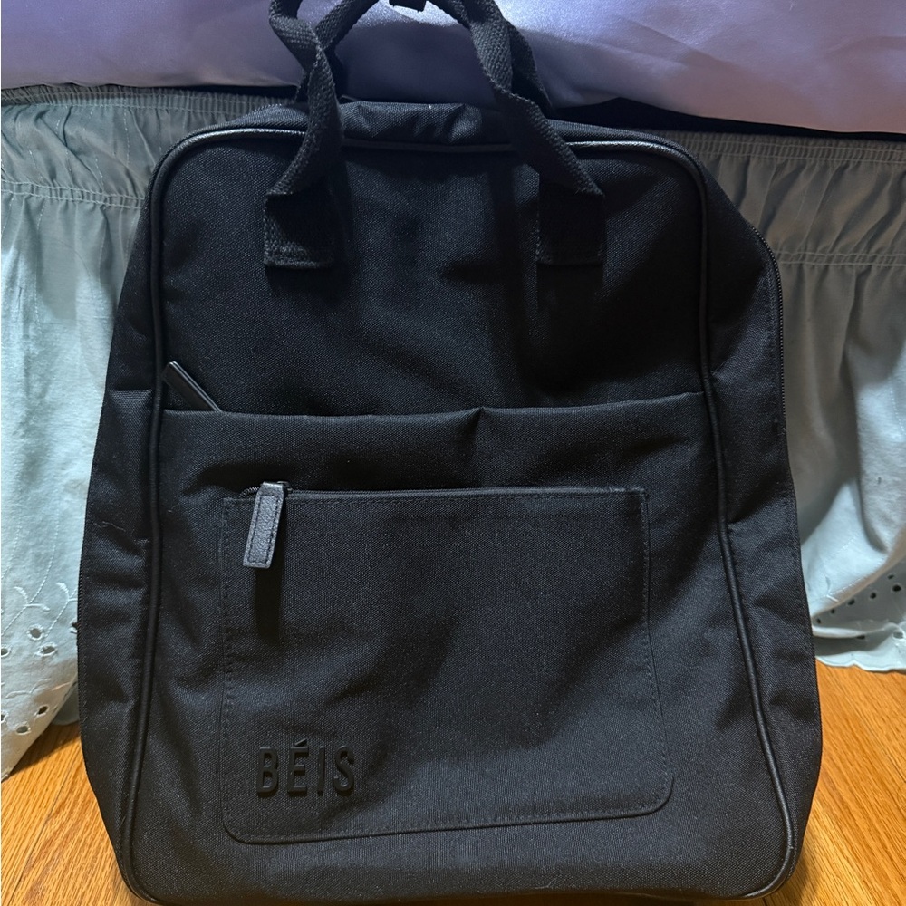 BEIS Expandable Backpack